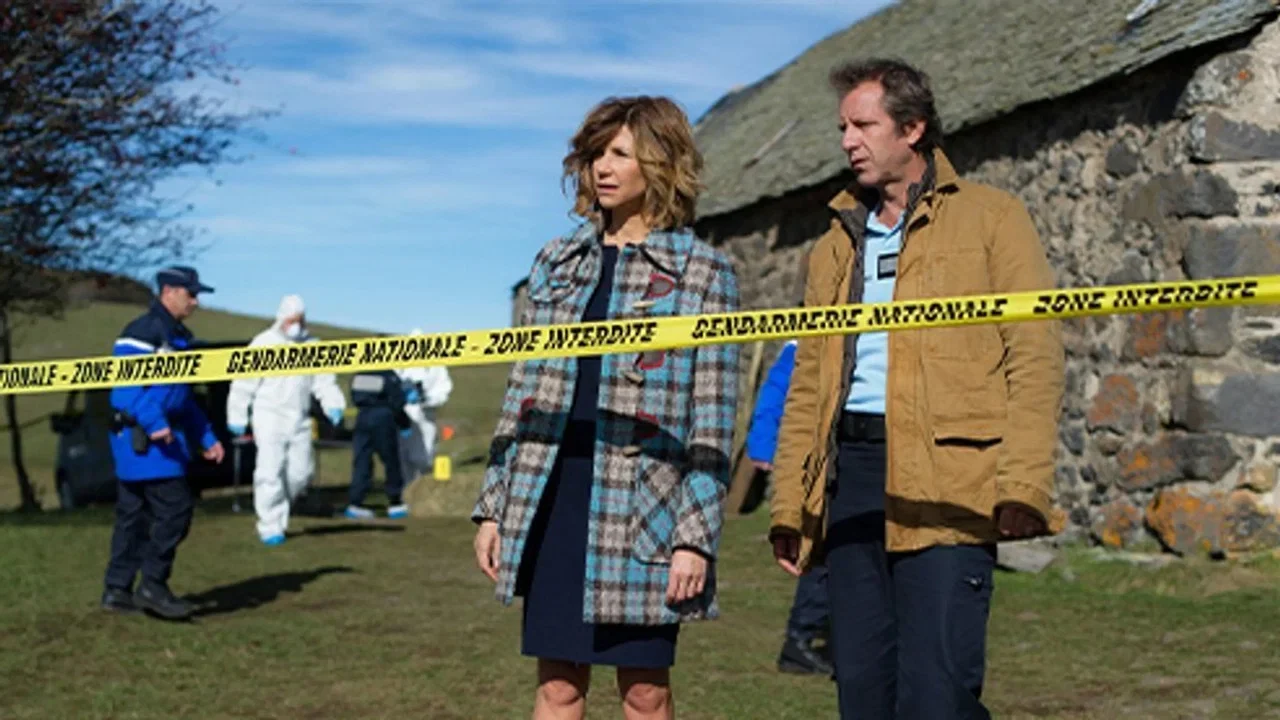 Фильм Убийство в Авероне (2014)